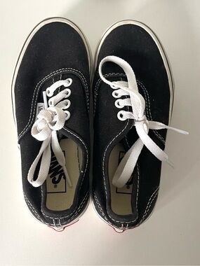 Vans Kids Black Canvas Lace-Up Sneakers with White Laces